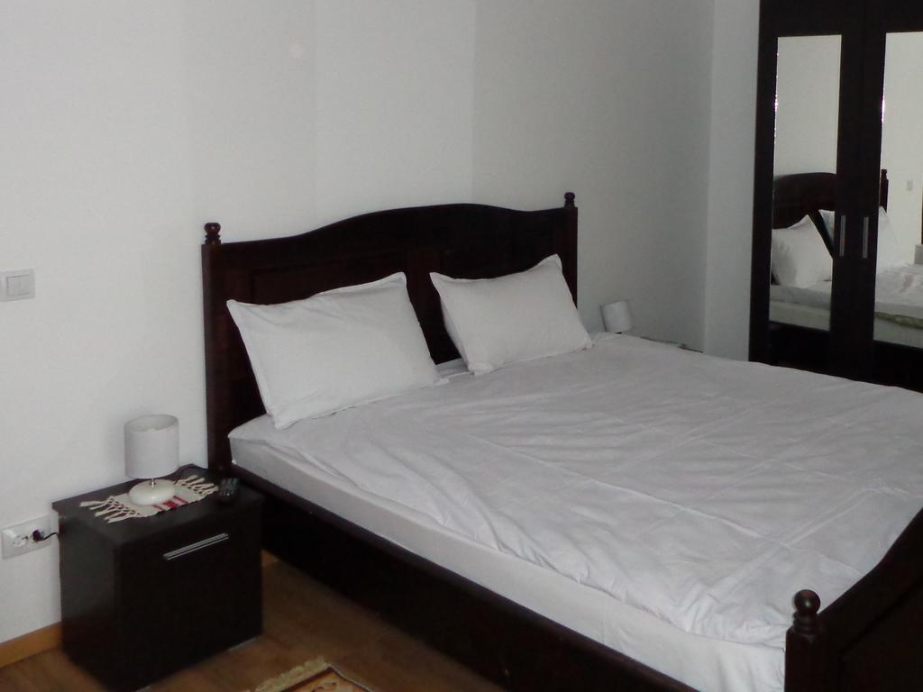 Pensiunea Aurora Hotel Racova ภายนอก รูปภาพ